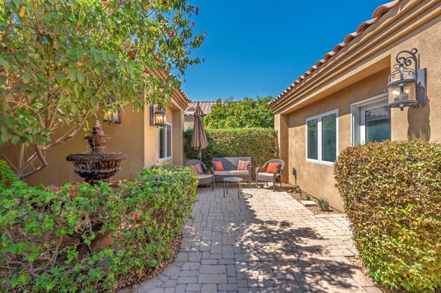 57205 Merion, La Quinta CA: https://media.crmls.org/mediaz/2839c16c-c531-42f3-ac27-c5112683dd83.jpg