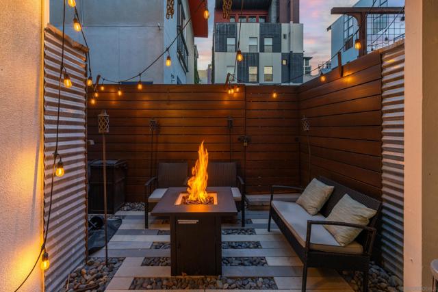 1521 Kettner Blvd, San Diego CA: https://media.crmls.org/mediaz/283a8e9b-0575-489d-8654-a05fb99d27e5.jpg