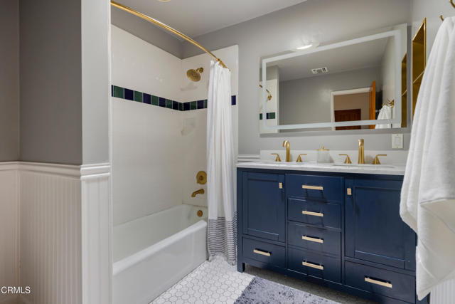Detail Gallery Image 14 of 28 For 448 W Montecito Ave, Sierra Madre,  CA 91024 - 4 Beds | 2/1 Baths