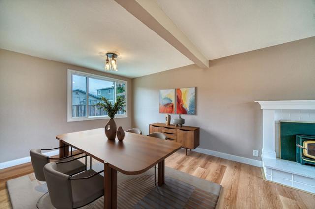 820 Linda Mar Boulevard, Pacifica CA: https://media.crmls.org/mediaz/283c703f-41b3-4613-b4e9-8ee5715fb949.jpg