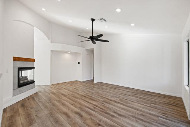 44260 Villeta Drive, La Quinta CA: https://media.crmls.org/mediaz/283cb65a-8a84-422b-9f4c-be6f64b9aab8.jpg