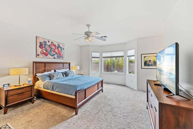 Image 17 of 51 For 35846 Palomino Way