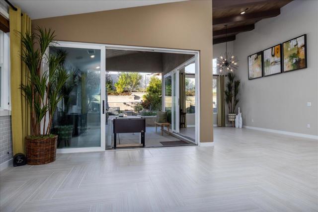 1514 Overpark Lane, Beaumont CA: https://media.crmls.org/mediaz/283dca59-00de-4778-9058-1ed1d3ddedc7.jpg