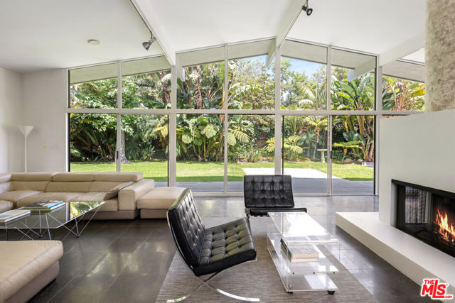 Drew Fenton | 30611 Las Estrellas Drive Malibu CA | MLS: 7423493 Drew Fenton | 30611 Las Estrellas Drive Malibu CA | MLS: 7423493