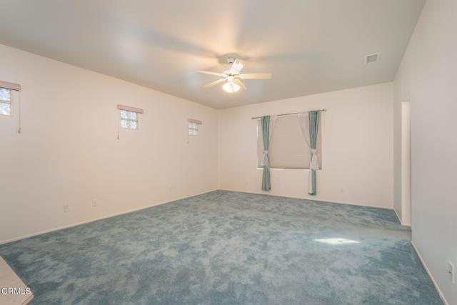 Detail Gallery Image 15 of 37 For 279 Camino Toluca, Camarillo,  CA 93010 - 3 Beds | 3 Baths