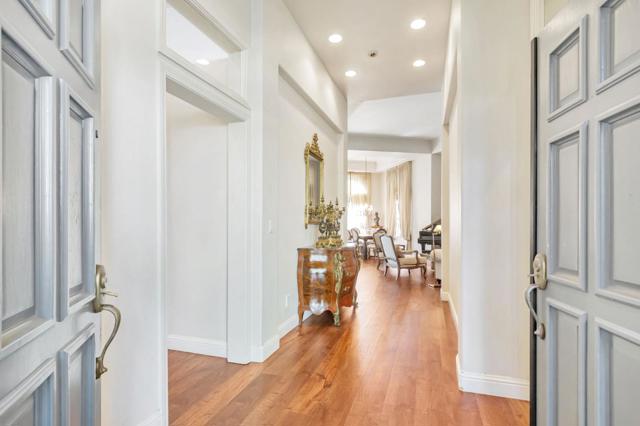 1140 Mallard Ridge, San Jose CA: https://media.crmls.org/mediaz/2840fb76-6a56-48c4-b041-c9163b89d960.jpg