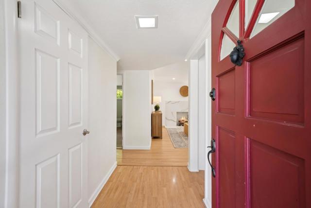 1284 Mandarin Drive, Sunnyvale CA: https://media.crmls.org/mediaz/2842a8c6-685e-41d4-b208-915f64d6c8e1.jpg