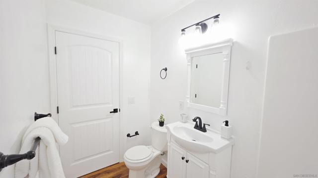 4233 39th ST, San Diego CA: https://media.crmls.org/mediaz/2843003c-59d4-410b-b2da-87de2e7d8542.jpg