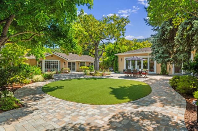 14811 Vickery Avenue, Saratoga CA: https://media.crmls.org/mediaz/28449f6a-79c8-4b67-a30f-dc0d87026e38.jpg