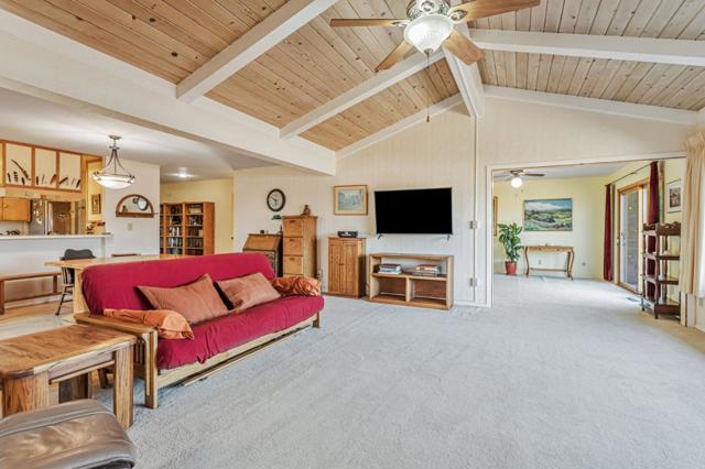 1020 Green Valley Road, Watsonville CA: https://media.crmls.org/mediaz/2844d74f-3748-45d8-b796-8dd21bf2fde9.jpg