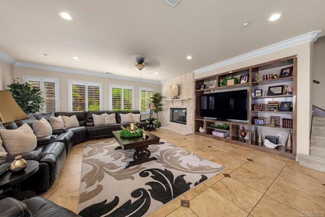 1863 Camino Mojave, Chula Vista CA: https://media.crmls.org/mediaz/28452ef6-51b2-4dc2-bd5c-32950ac3ddd4.jpg