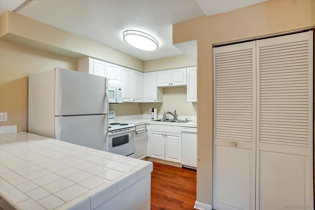 6955 Alvarado - photo 9
