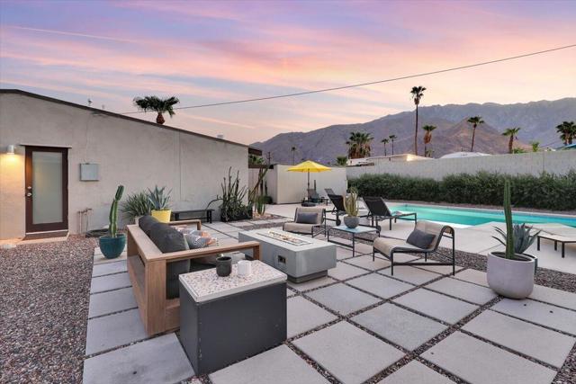 408 E Glen Circle N, Palm Springs, CA 92262
