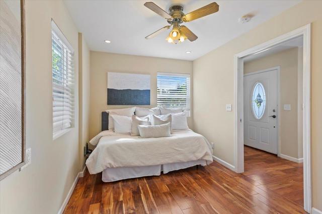 1403 Hudson Street, Redwood City CA: https://media.crmls.org/mediaz/284636a6-35ae-441a-84b4-bb384ed42a8d.jpg