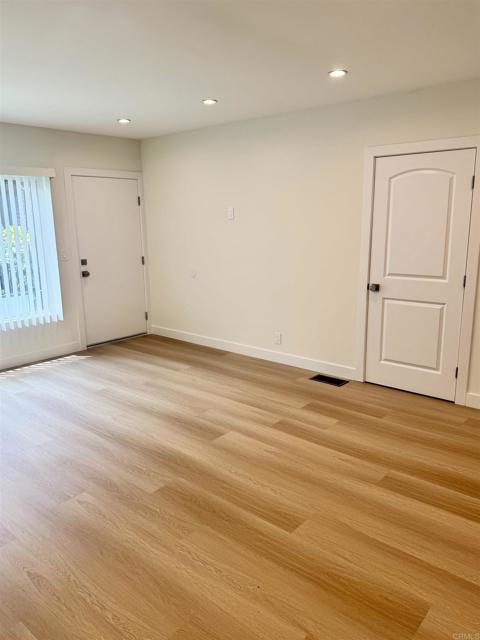 Detail Gallery Image 8 of 9 For 1235 N Brand Bld #5,  Glendale,  CA 91202 - 1 Beds | 1 Baths