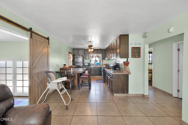 Detail Gallery Image 7 of 31 For 1017 Dawn St, Bakersfield,  CA 93307 - 3 Beds | 1 Baths