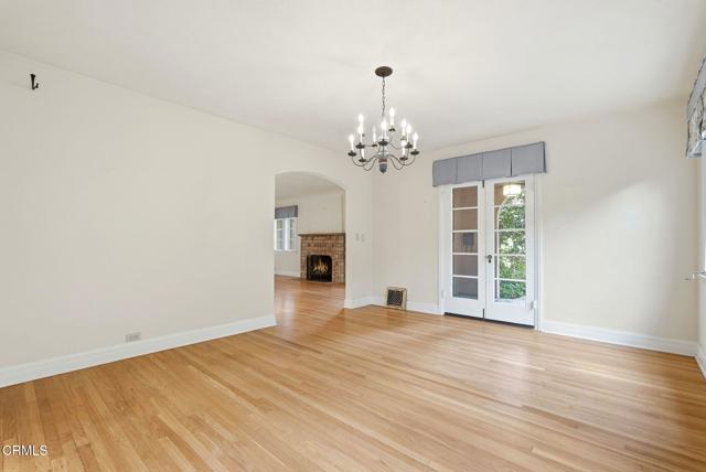 Detail Gallery Image 13 of 71 For 1768 Casa Grande St, Pasadena,  CA 91104 - 3 Beds | 3 Baths