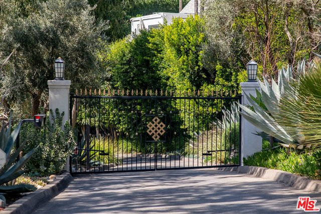 Image 5 of 24 For 1511 Summitridge Drive