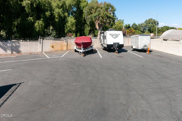 80 Copland Circle, Ventura CA: https://media.crmls.org/mediaz/28495850-82da-4fcd-976a-ff1df706d53d.jpg