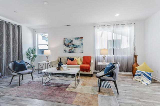 536 Datura Drive, Vacaville CA: https://media.crmls.org/mediaz/2849d18e-0e72-47c8-8774-7bca76bd5b7f.jpg