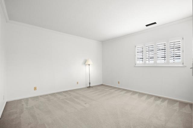 420 Greenbrier Road, Half Moon Bay CA: https://media.crmls.org/mediaz/284af20f-f177-4738-b4b0-dd008418e974.jpg