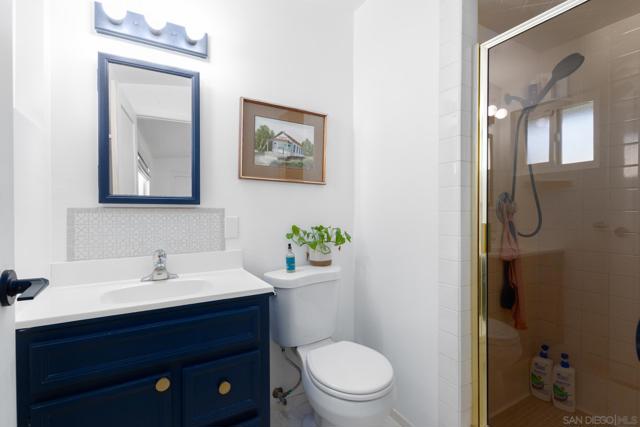 1410 California St., Imperial Beach CA: https://media.crmls.org/mediaz/284be70a-a3ee-4291-b1bc-6868980fba7e.jpg