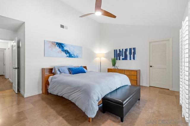 17109 Cloudcroft Dr, Poway CA: https://media.crmls.org/mediaz/284c8cfc-d882-4d1b-91d9-e2eea73d81f5.jpg