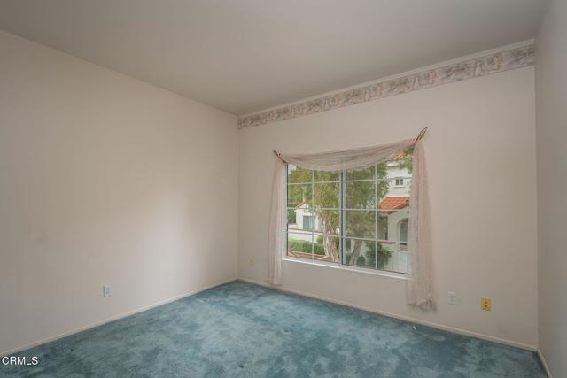 Detail Gallery Image 19 of 41 For 279 Camino Toluca, Camarillo,  CA 93010 - 3 Beds | 3 Baths