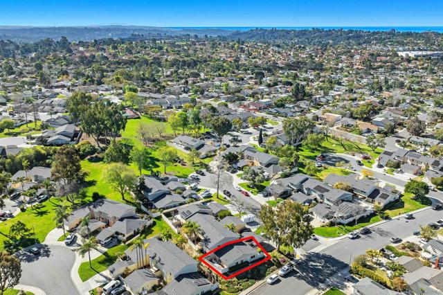 285 Aspenwood Ln, Encinitas, California 92024, 3 Bedrooms Bedrooms, ,2 BathroomsBathrooms,Condominium,For Sale,Aspenwood Ln,250019872SD