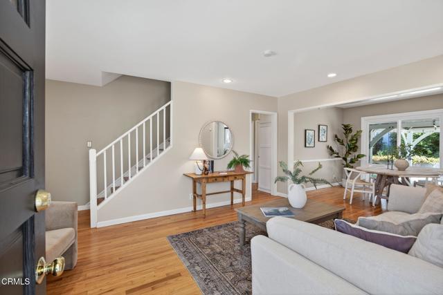 3167 Armada Drive, Ventura CA: https://media.crmls.org/mediaz/284e53ff-c7ba-4136-ba21-88de1bbdd529.jpg
