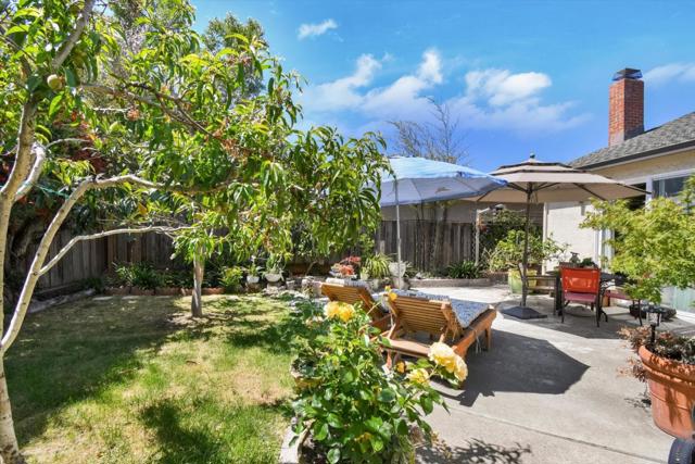 792 Marlin Avenue, Foster City CA: https://media.crmls.org/mediaz/284f875d-8534-4c15-bae8-41438eb892aa.jpg