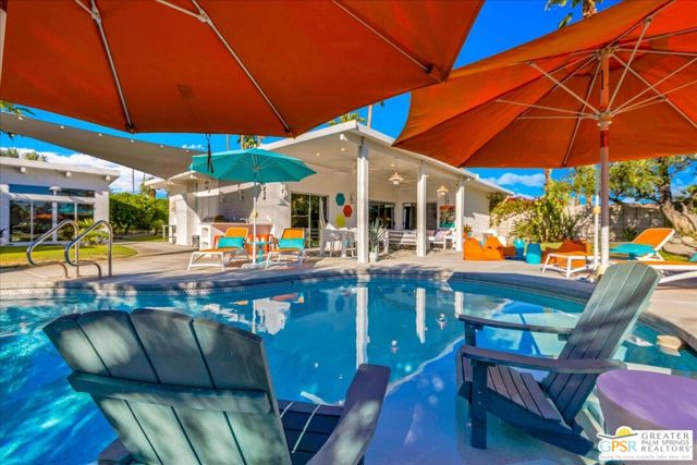 657 N Juanita Drive, Palm Springs, CA 92262