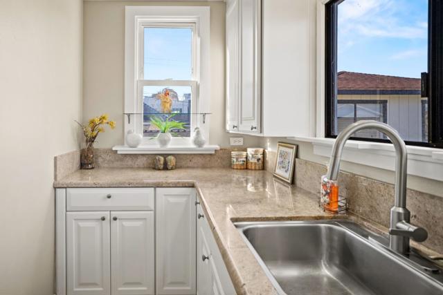 218 14th Street, Pacific Grove CA: https://media.crmls.org/mediaz/28504843-9ddb-4d89-8346-9a9eccfe6a89.jpg