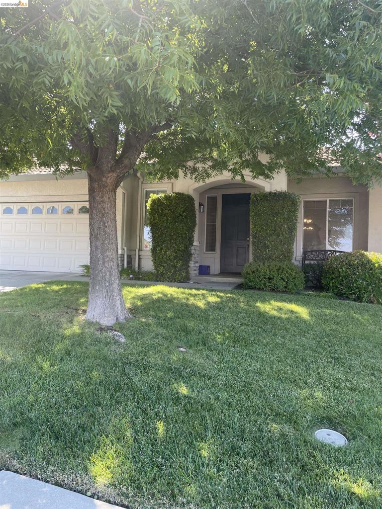 820 Carpinteria Drive