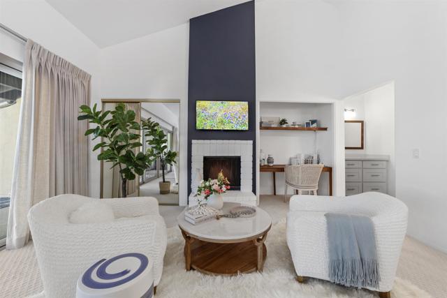 Detail Gallery Image 14 of 31 For 4670 Coralwood Cir, Carlsbad,  CA 92008 - 2 Beds | 2/1 Baths