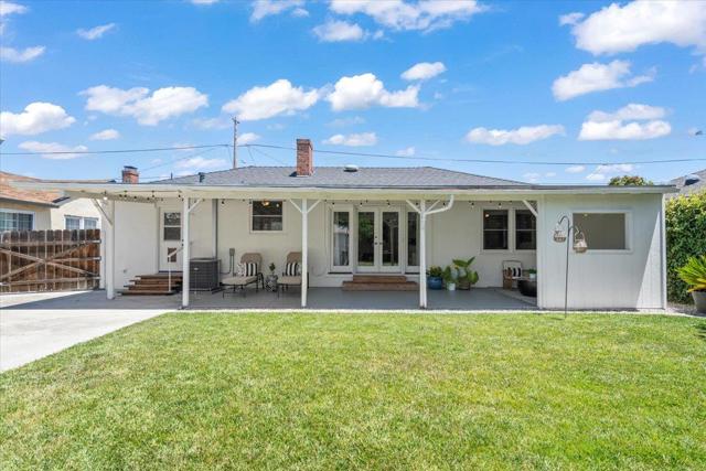 405 Bradley Avenue, San Jose CA: https://media.crmls.org/mediaz/2853ebe6-ad27-41e4-9eed-788d3d4dde26.jpg