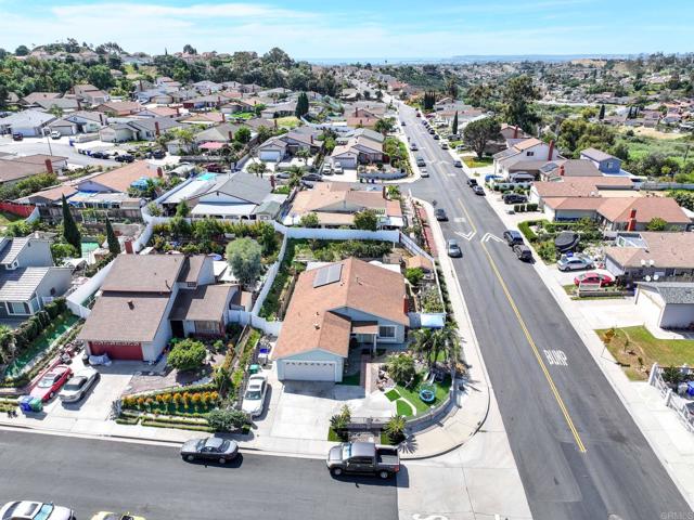 Detail Gallery Image 10 of 23 For 1402 Ohara Ct, San Diego,  CA 92114 - 3 Beds | 2 Baths