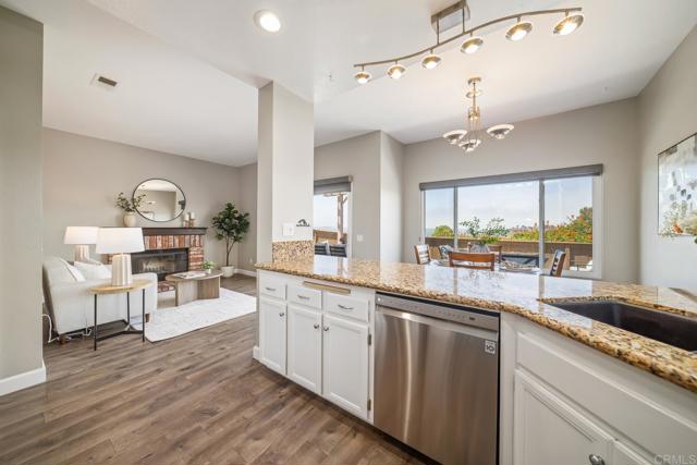 4507 Carnaby Court, Carlsbad CA: https://media.crmls.org/mediaz/28551c6f-0da1-493a-bdf8-4eee7ad25153.jpg