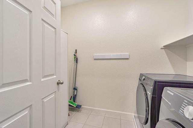 414 Ledro Way, Oakley CA: https://media.crmls.org/mediaz/2856e48a-67f2-4a26-9ea2-0e4a6a9dc788.jpg
