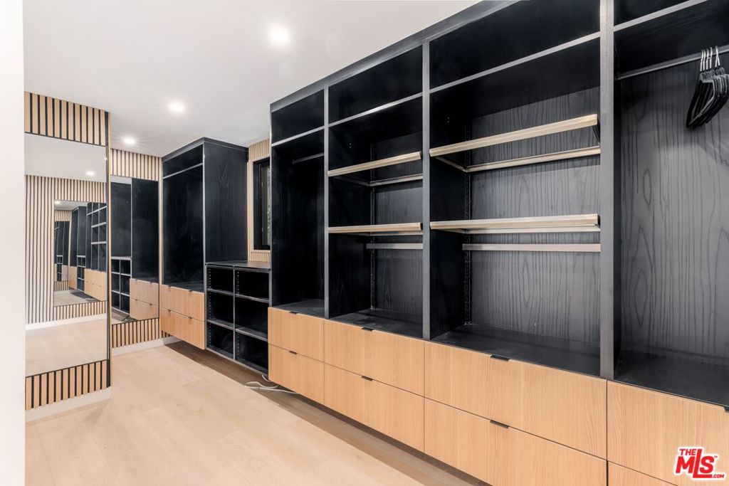MLS #26968007 image #30
