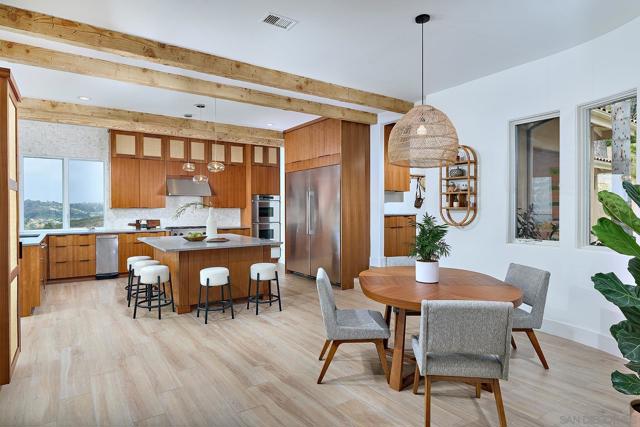 1749 Noma Lane, Encinitas CA: https://media.crmls.org/mediaz/28598bc6-ff22-4151-8c77-62c4cdc2d3ad.jpg