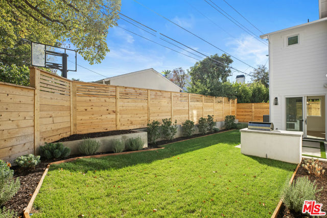 Drew Fenton | 744 Almar Avenue Pacific Palisades CA | MLS: 7446010 Drew Fenton | 744 Almar Avenue Pacific Palisades CA | MLS: 7446010