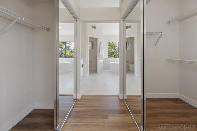7179 Park Village, San Diego CA: https://media.crmls.org/mediaz/285ac017-897a-4ac2-9b91-cf902a396508.jpg