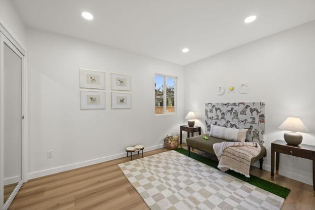 1091 Lincoln Ave, San Diego CA: https://media.crmls.org/mediaz/285afcf0-ee3a-4253-a8c7-9036640362f1.jpg