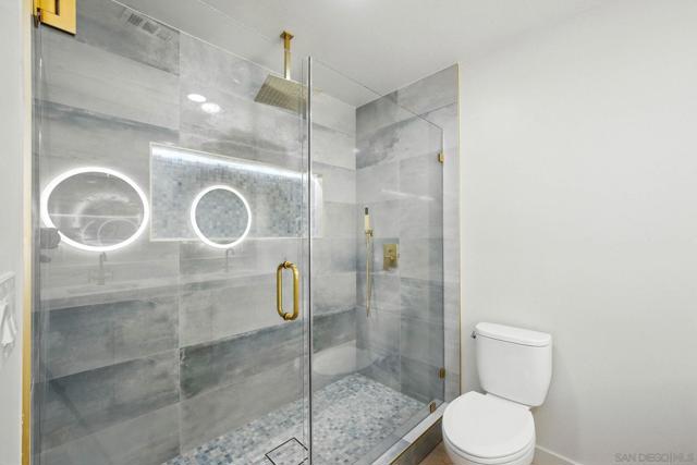 10183 Madrid Way, Spring Valley CA: https://media.crmls.org/mediaz/285b29ab-4202-4a12-9687-274f9228d01d.jpg