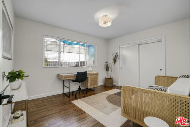 2402 Ocean Park Boulevard, Santa Monica CA: https://media.crmls.org/mediaz/285b64cc-1750-4694-8737-27df07d5ee66.jpg