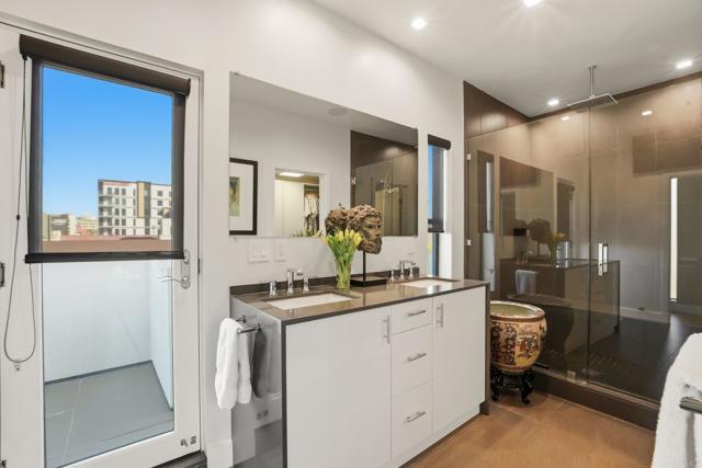 Detail Gallery Image 31 of 46 For 3641 6th Ave, San Diego,  CA 92103 - 2 Beds | 3/1 Baths