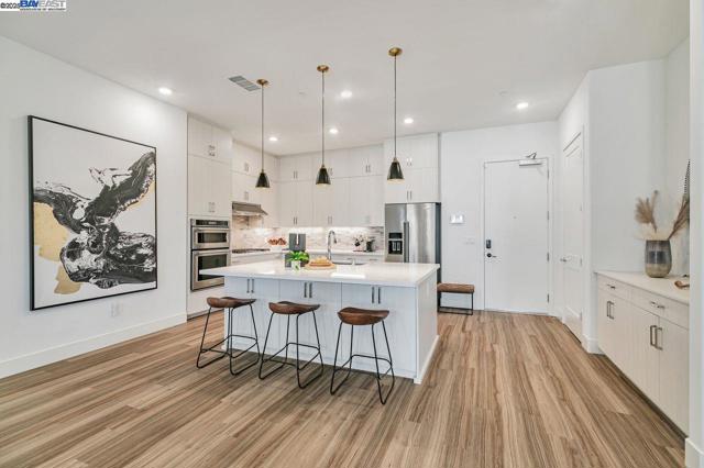 2359 Halogen Cmn, Fremont CA: https://media.crmls.org/mediaz/285dde6b-f54b-4ea1-945d-e5d6efa39469.jpg