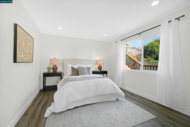 5929 Harbor View Ave, San Pablo CA: https://media.crmls.org/mediaz/285f3ea9-8b31-4721-a8dd-6a0f49b248e1.jpg