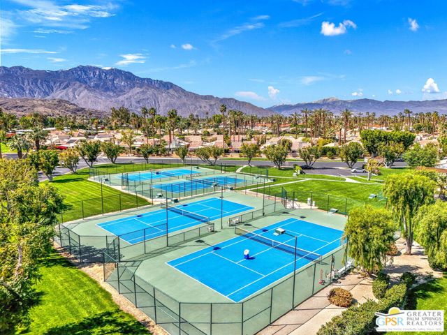 36277 Corta Aguila, Cathedral City CA: https://media.crmls.org/mediaz/285f437d-2575-4a51-a2ce-2cdf08c38cfb.jpg